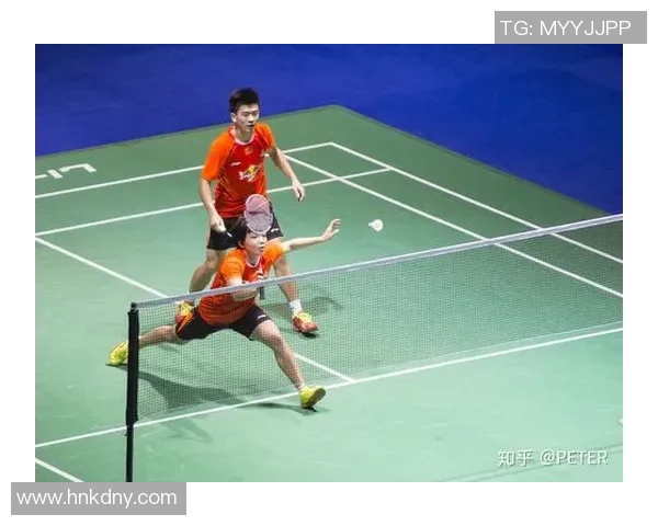 成都羽毛球队进攻战术解析与热点关注